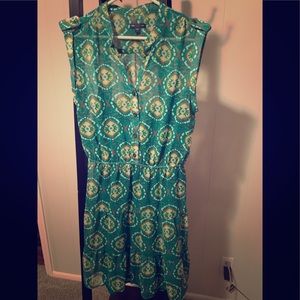 Light green and brown summer dress